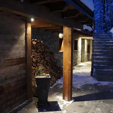 A La Casa Dağ evi *