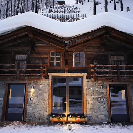 Chalet A La Casa *