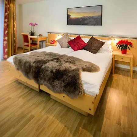 Chalet A La Casa