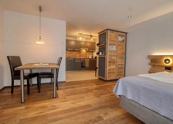 ألا كاسا * زيرمات